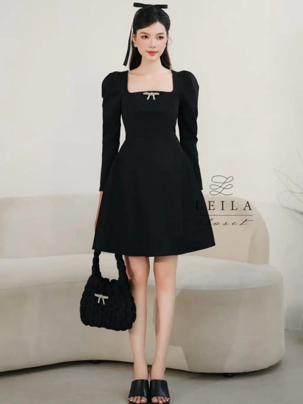 Ảnh LEILA CLOSET | Đầm thiết kế Jelly đen, dáng xoè ngắn tay dài cách điệu (kèm tag nơ như hình) 3