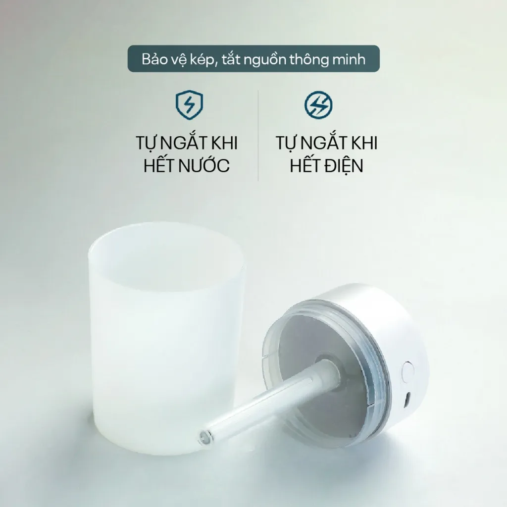Ảnh Máy phun sương tạo ẩm cầm tay Fujihome HM01 thiết kế hình trụ , nhỏ gọn vừa lòng bàn tay 2