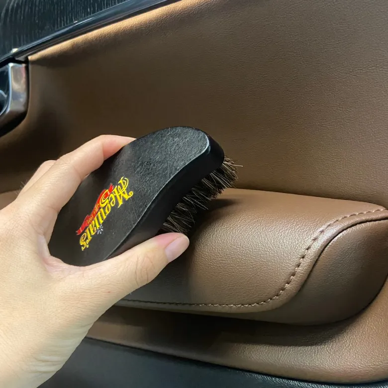 Ảnh Meguiar's Bàn chải vệ sinh nội thất xe hơi - MGBR018 2