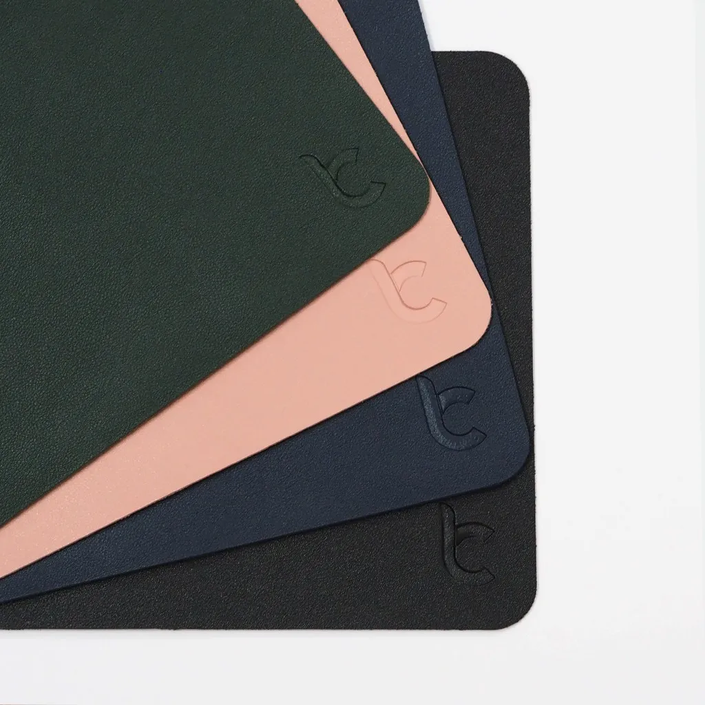 Ảnh Miếng Lót Chuột Da Lucas Mouse Pad Cao Cấp Chống Nước, Mịn, Lì, Di Chuột Êm Mượt (27x21cm) 2