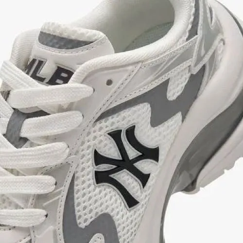 Ảnh MLB - Giày sneakers unisex cổ thấp Curve Runner 3ARNSPL4N-50WHS 4