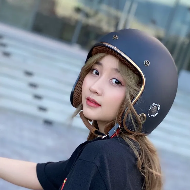 Ảnh Mũ bảo hiểm 3 4 VARO helmets Viền đồng lót nâu bảo hành 12 tháng 2