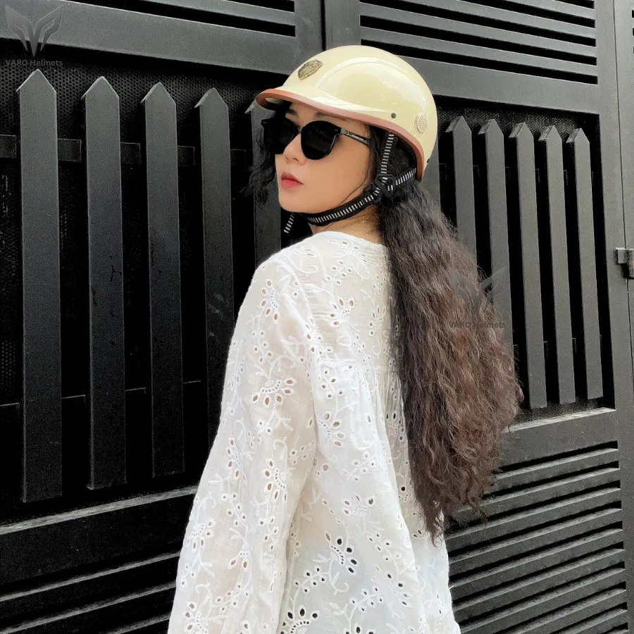 Ảnh Mũ Bảo Hiểm Nửa Đầu Mỏ Liền VARO SHAPE Có Lỗ Thông Gió Phong Cách Nhật Bản Freesize Vòng Đầu 54-59cm 3