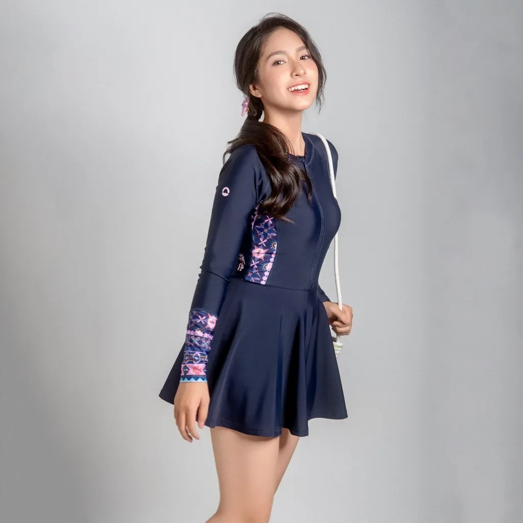 Ảnh Muse Naila Đồ bơi nữ liền thân váy tay dài chống nắng SOBIE 4