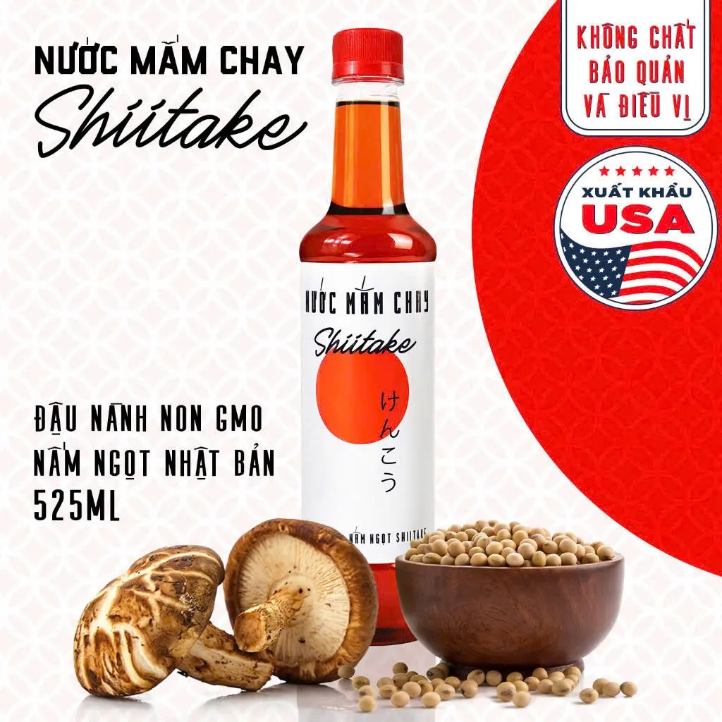 Ảnh Nước mắm chay cao cấp Shiitake ủ chượp từ đậu nành, nấm ngọt Shiitake và trái thơm, chai nhựa 525ml/chai Làng Chài Xưa 1