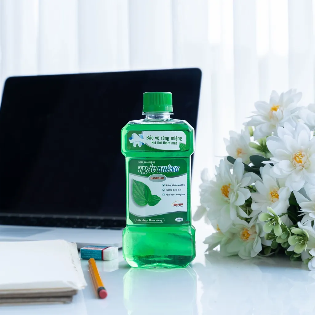 Ảnh Nước súc miệng diệt khuẩn chống hôi miệng, sâu răng Trầu không Baniphar 350ml 3