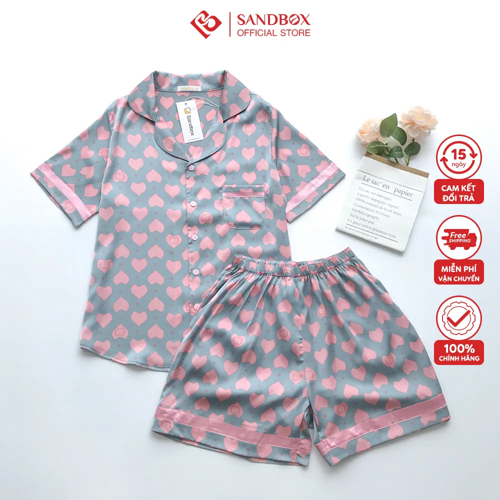 Ảnh Đồ Bộ Nữ SANDBOX Pijama Chất Lụa Latin Cao Cấp Bộ Mặc Nhà Áo Cộc Tay Quần Đùi Họa Tiết BLD23004 3