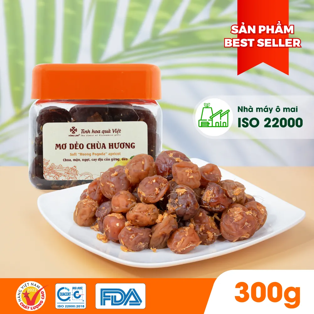 Ảnh Ô mai (xí muội) mơ dẻo chùa Hương Hồng Lam. Dạng hộp và gói. Có vị chua, ngọt, dẻo của gừng 2