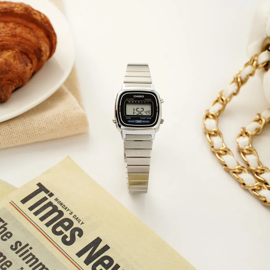 Ảnh Đồng Hồ Casio Nữ Điện Tử LA670WA-1DF Mặt Vuông Dây Kim Loại Chính Hãng 3