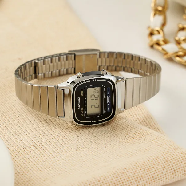 Ảnh Đồng Hồ Casio Nữ Điện Tử LA670WA-1DF Mặt Vuông Dây Kim Loại Chính Hãng 4