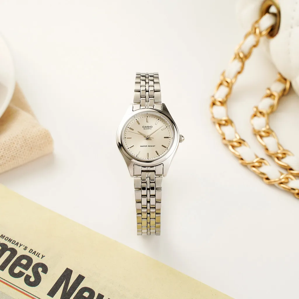 Ảnh Đồng Hồ Casio Nữ LTP-1129A-7ARDF Mặt Tròn Màu Trằng Dây Kim Loại Chính Hãng 3