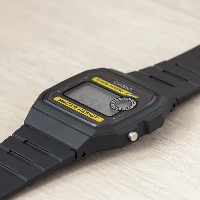 Ảnh Đồng hồ nam dây nhựa Casio chính hãng F-94WA-9HDG (33mm) 3