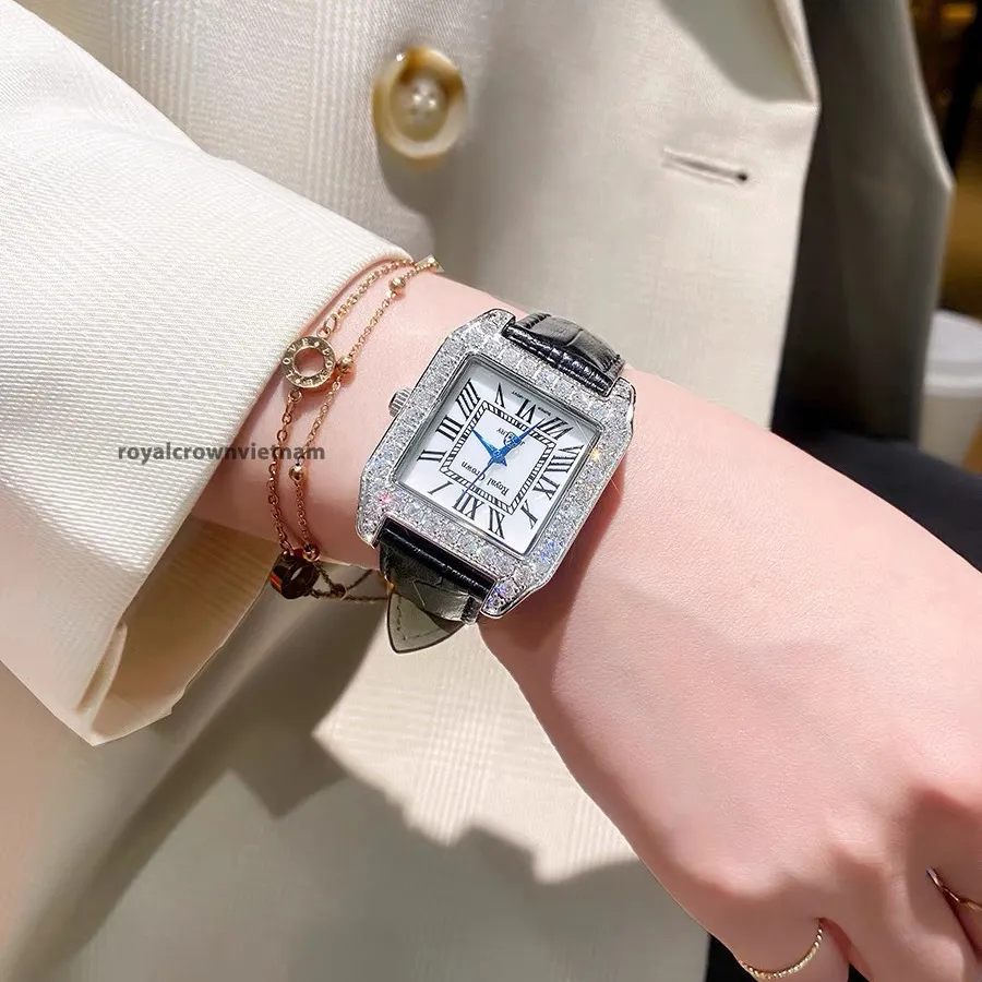 Ảnh Đồng hồ nữ chính hãng dây da Royal Crown 6104 mặt vuông, đính đá cao cấp, đeo tay đẹp, sang chảnh 2