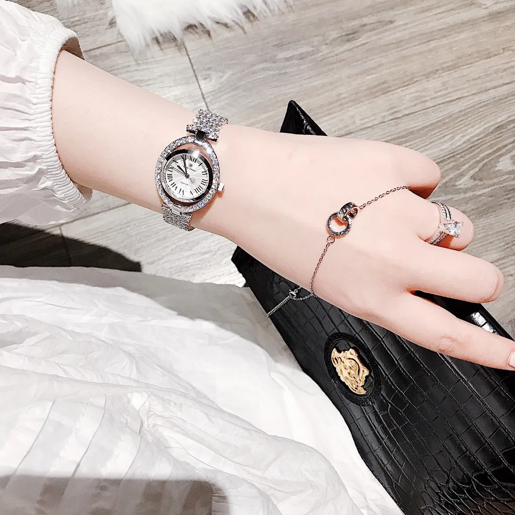 Ảnh Đồng hồ nữ chính hãng Royal Crown 4610 dây thép đính đá cao cấp, chống nước, đeo tay đẹp, sang chảnh 2