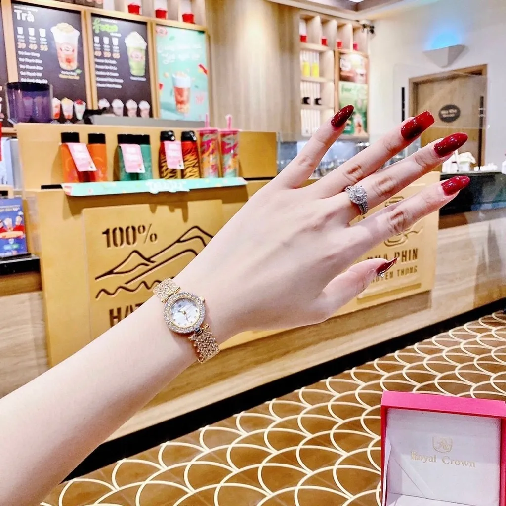 Ảnh Đồng hồ nữ chính hãng Royal Crown 6305L dây thép đính đá cao cấp, chống nước, đẹp, sang chảnh 2