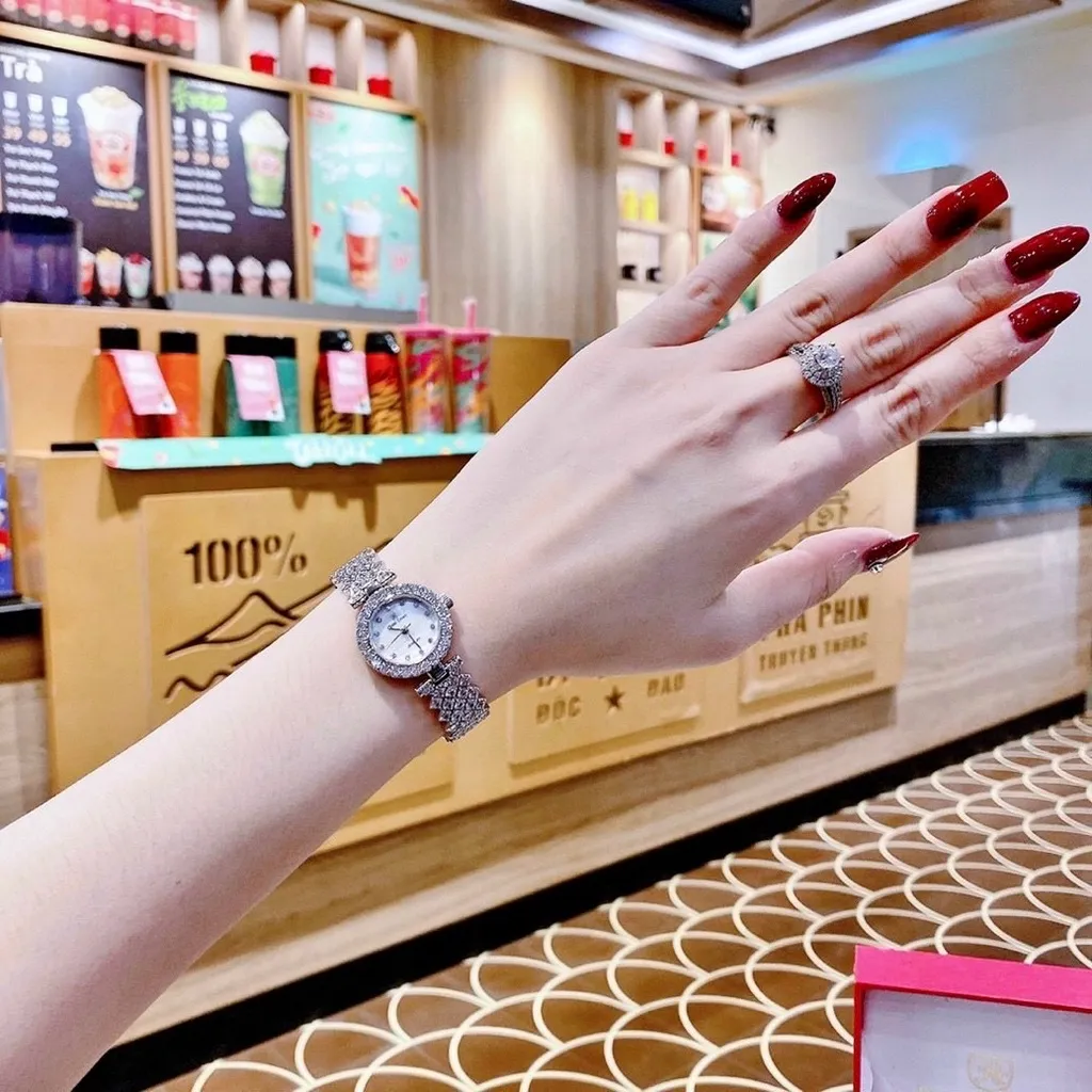 Ảnh Đồng hồ nữ chính hãng Royal Crown 6305L dây thép đính đá cao cấp, chống nước, đẹp, sang chảnh 3