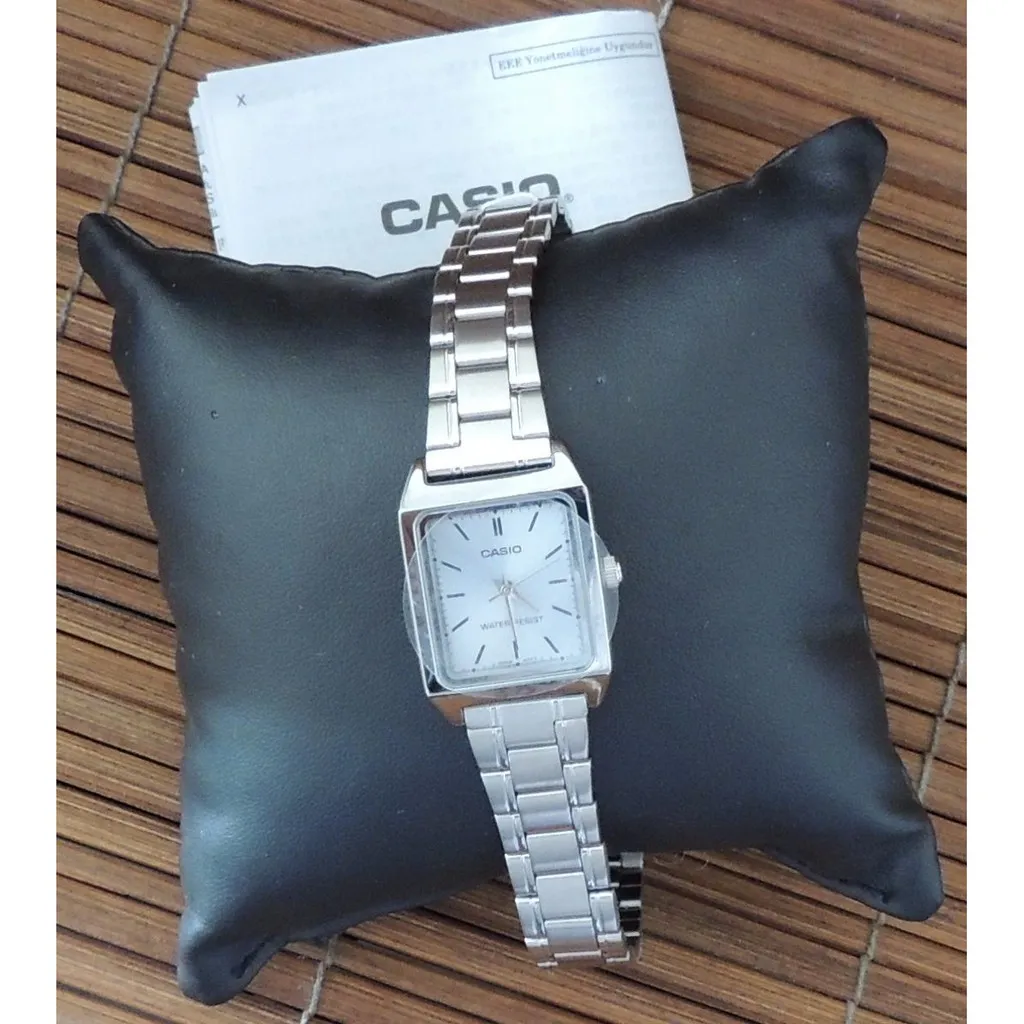 Ảnh Đồng hồ nữ dây kim loại chính hãng Casio Anh Khuê Series LTP-V007 3