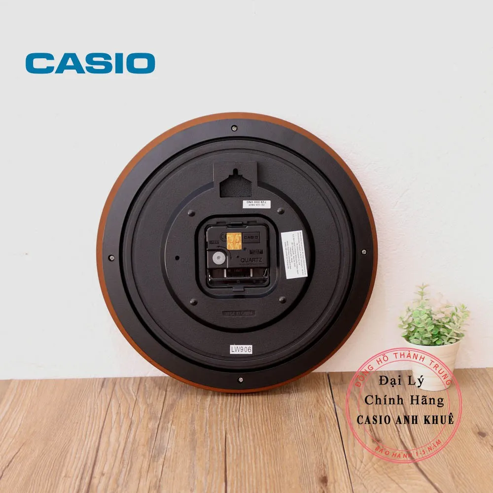 Ảnh Đồng hồ treo tường Casio IQ-126-5BDF kim trôi viền gỗ 4
