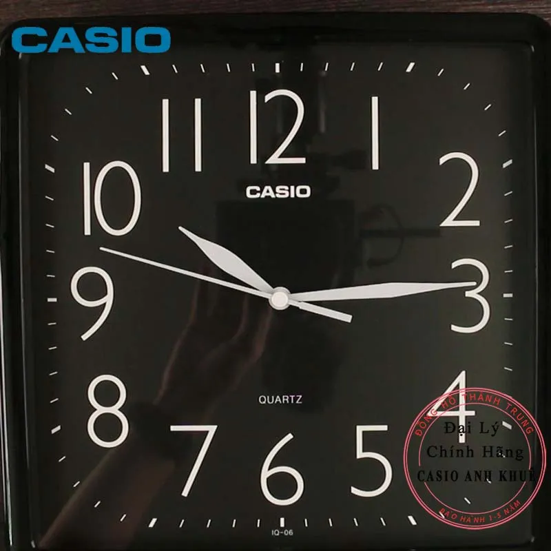 Ảnh Đồng hồ treo tường Casio IQ-06-1DF đen ( cỡ ngang 25cm) 2