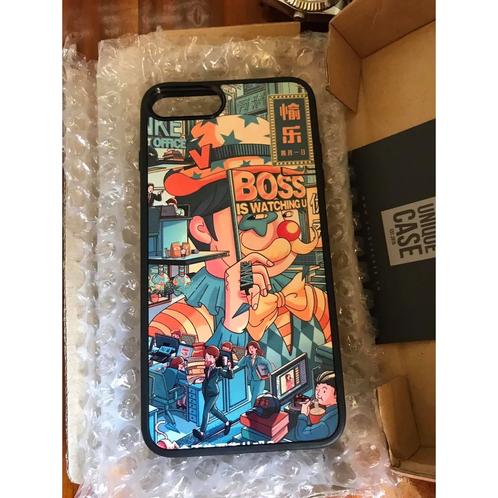 Ảnh Ốp lưng Unique Case dành cho iPhone Chất CHAT023 "Boss is watching" 4