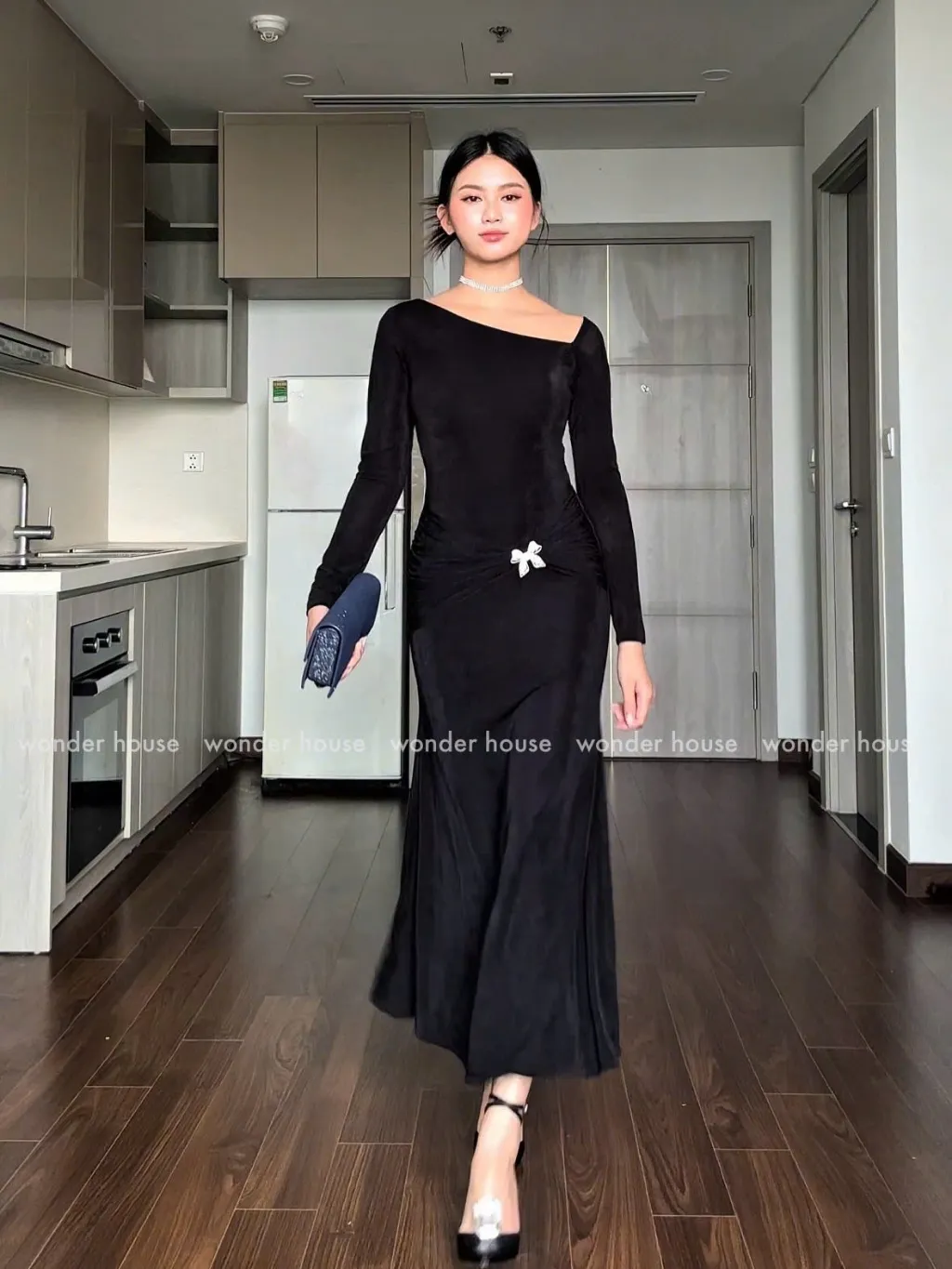 Ảnh Poly Dress Wonderhouse Đầm thiết kế hở vai dáng dài chất vải thun nhũ co giãn nhiều dự tiệc, dạo phố sang trọng nữ tính 2