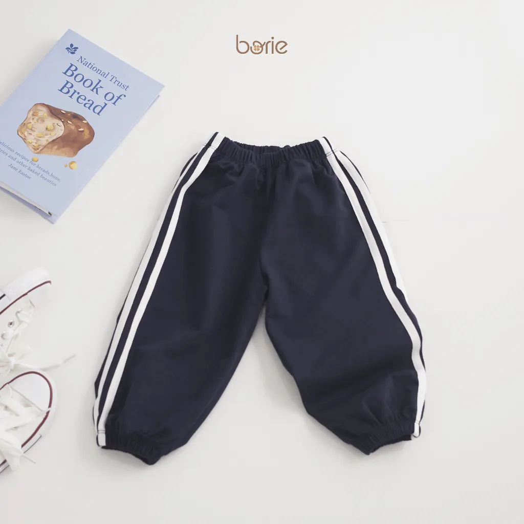 Ảnh Quần dài dáng thể thao cho bé trai bé gái Borie chất liệu cotton da cá dày dặn giữ ấm rất tốt size 9-21kg A001 2