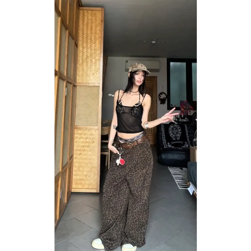 Ảnh 𝐊𝐈𝐋𝐋 𝐒𝐘𝐒𝐓𝐄𝐌 - Quần dài kaki ống rộng da beo SoHo 3