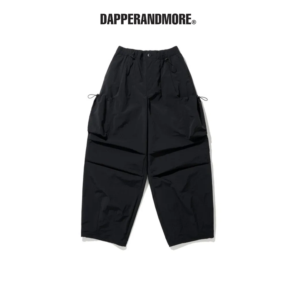 Ảnh Quần Dù Ống Rộng DAPPERANDMORE Nylon Big Pocket Parachute Pants Phối 2 Túi Bên Hông Kèm Dây Rút Eo 1