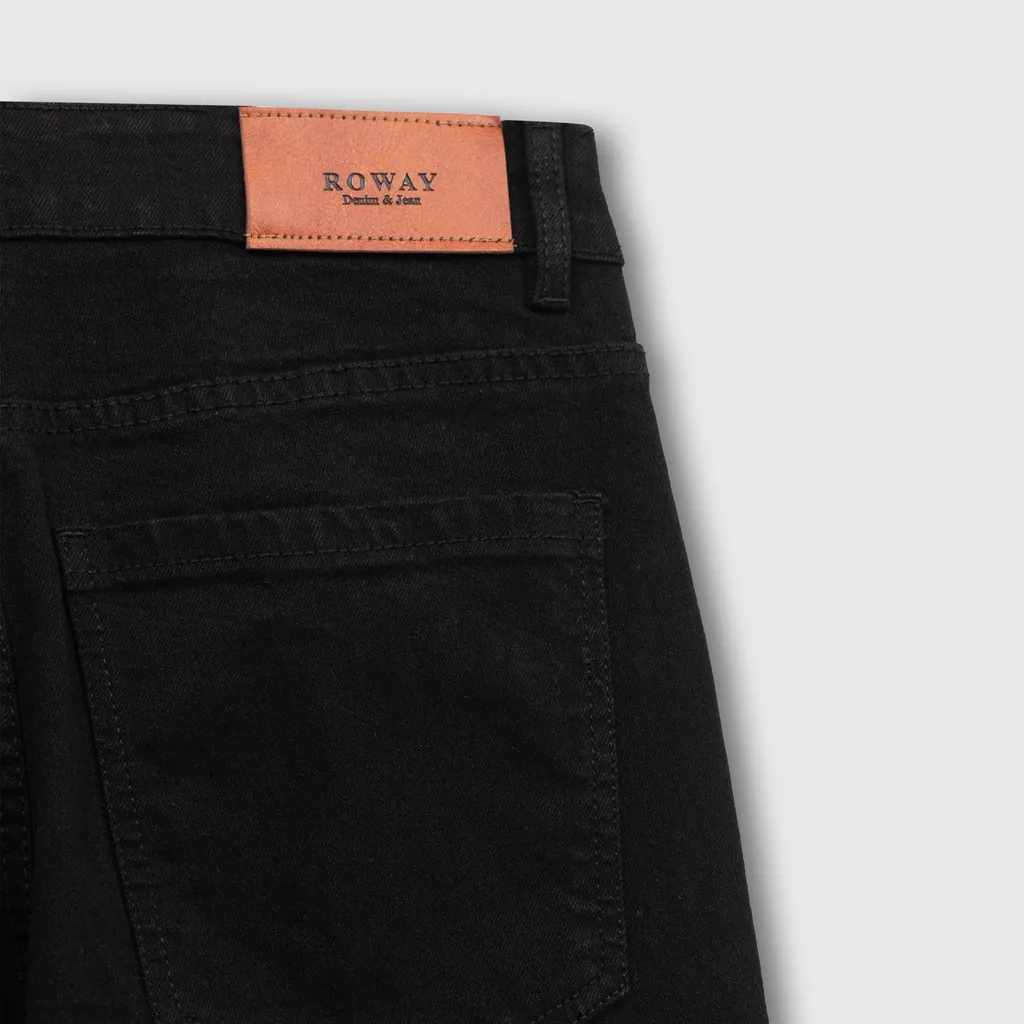 Ảnh Quần jean nam ROWAY vải denim co giãn nhẹ, form slim, Jean đen trơn 4