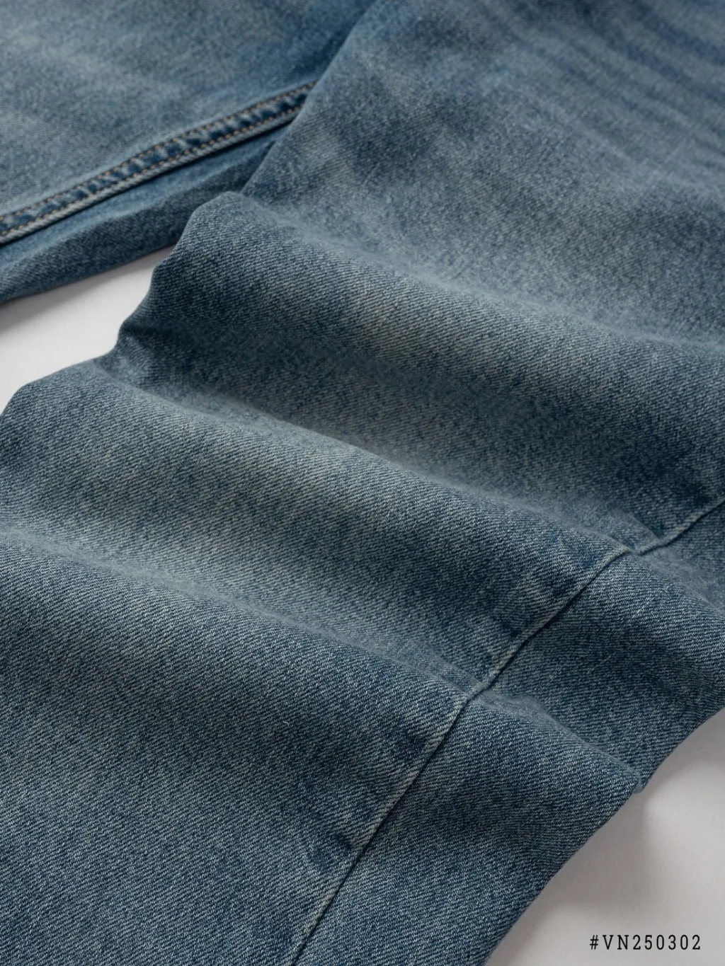 Ảnh Quần Jean Nam Xanh Nhạt Trơn DENIMST VN250302, Form Slim Fit 3