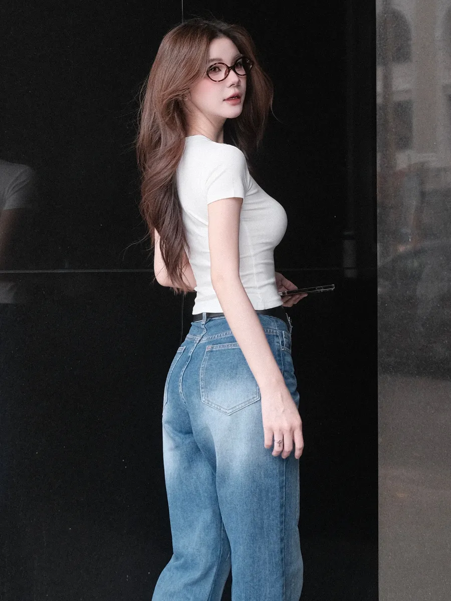 Ảnh Quần jean ống suông xước TiQi Jeans B2335 4