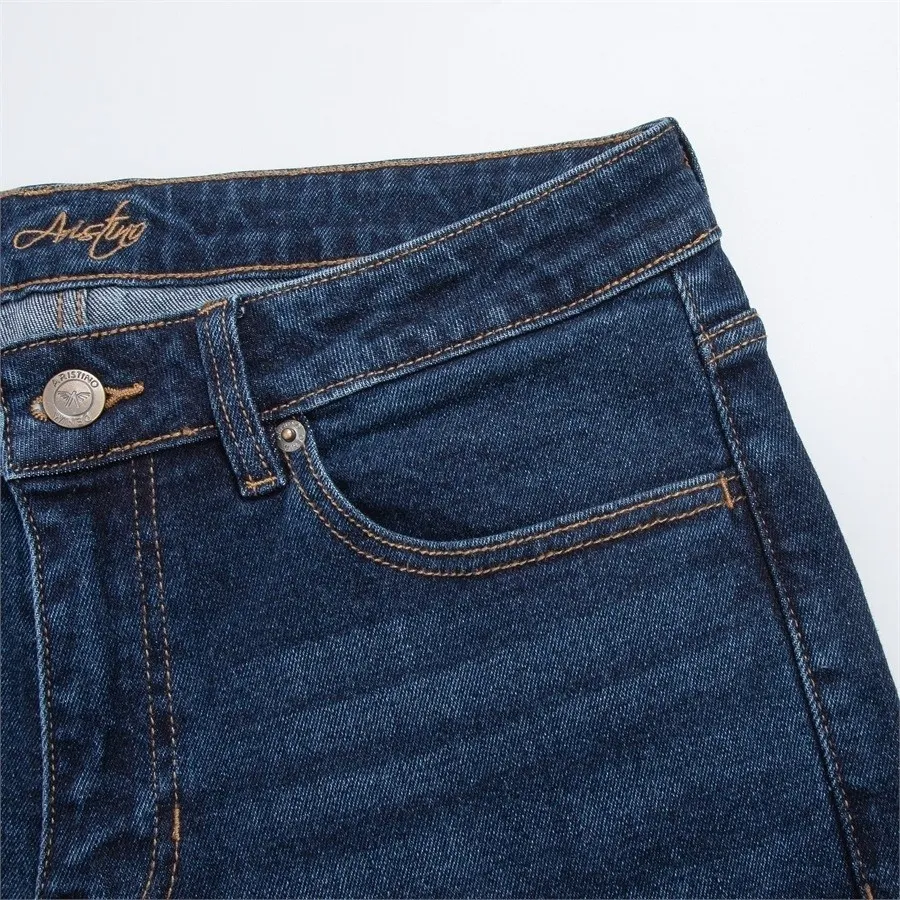 Ảnh Quần Jeans nam ARISTINO dáng Regular fit suông nhẹ, thiết kế túi hai bên, màu sắc trẻ trung - AJN03602 3