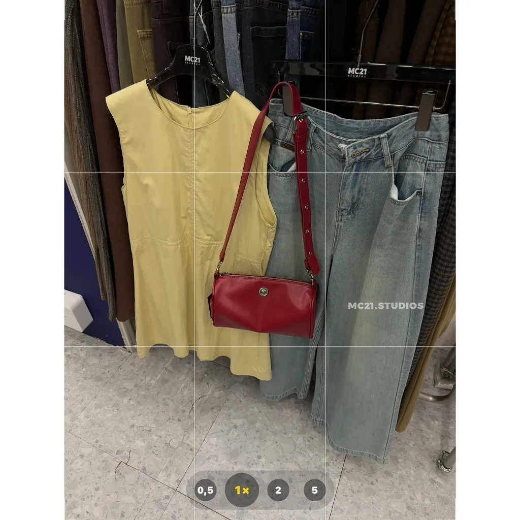 Ảnh Quần jeans ống suông màu xanh sáng chất denim xịn dày dặn mềm MC21.studios q4405 1