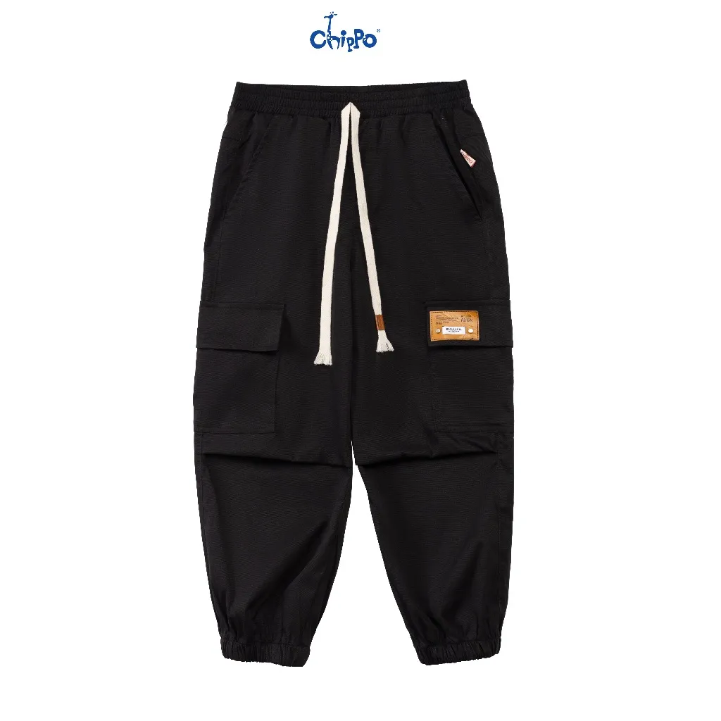 Ảnh Quần Jogger Kaki bé trai Chippo chất liệu mỏng mềm thoải mái cho bé từ 7 đến 12 Tuổi(21-40Kg) 1