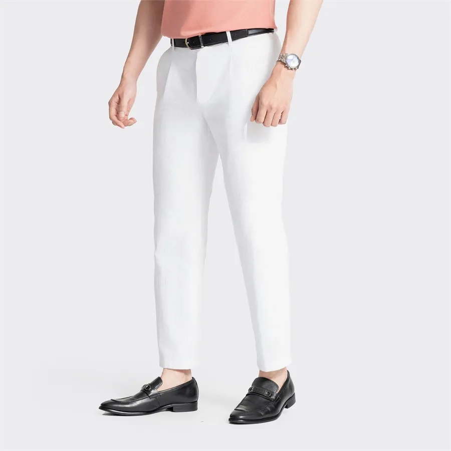 Ảnh Quần kaki casual nam ARISTINO dáng suông rộng thoải mái - AKKM010Z 1