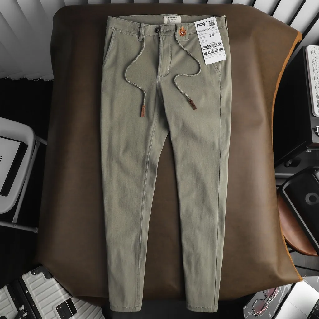 Ảnh Quần Kaki Nam Chất Vải Kaki Basic Logo Thêu Tinh Tế Timo FAPAS 3