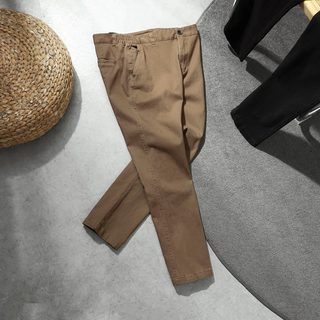 Ảnh Quần kaki nam MK CLEVER slimfit pants, lưng thun, chất vải kaki mềm mịn, ống suông, form đứng dáng 3