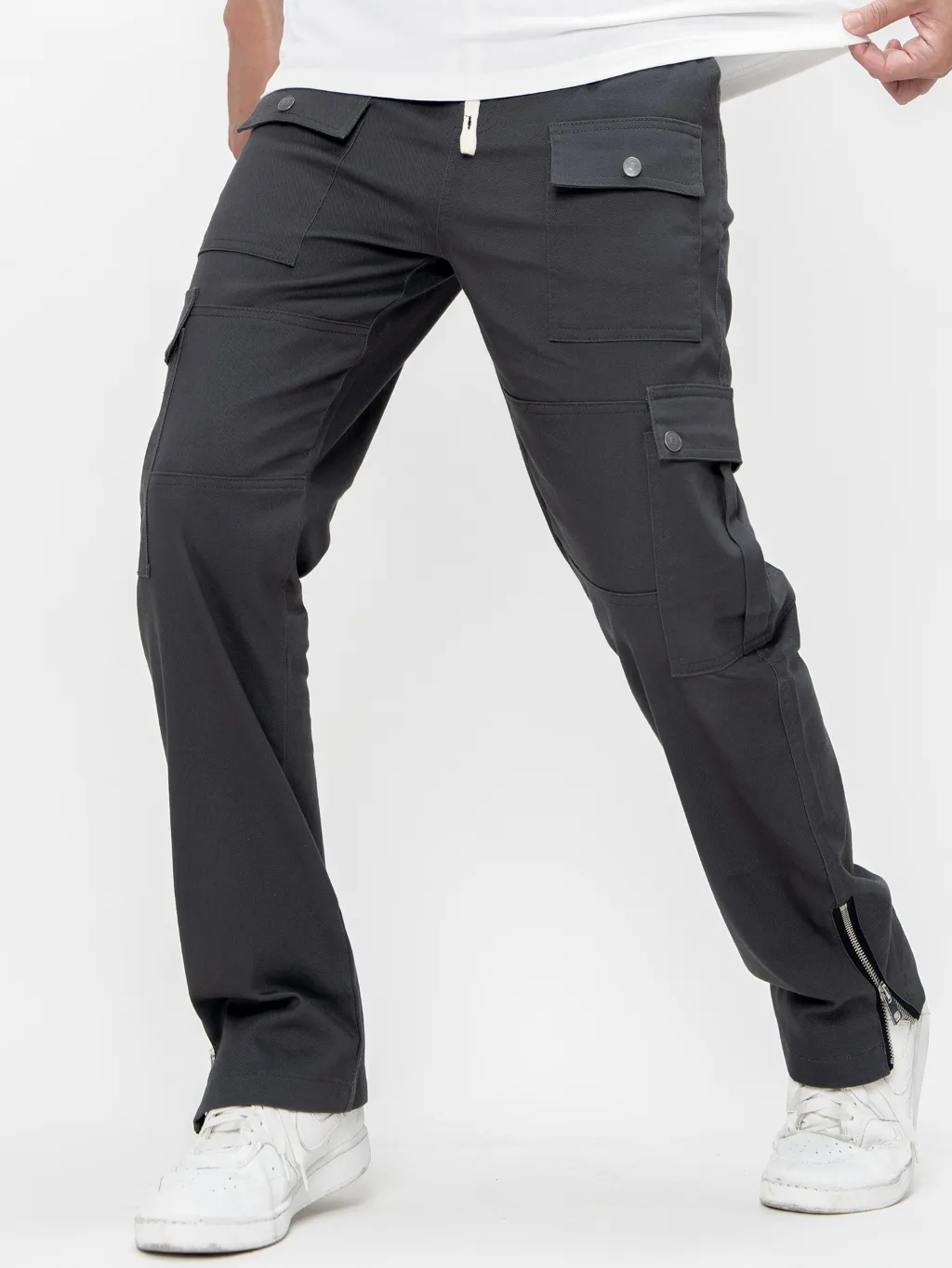 Ảnh Quần kaki nam túi hộp ống đứng KQSTYLING forn đứng kaki dày dặn phối nhiều túi - Zip - Xám đậm 2