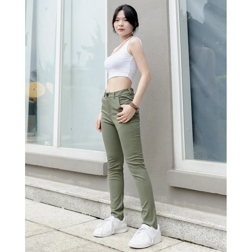 Ảnh Quần kaki nữ KQ STYLING ống đứng ôm dáng co giãn 4 chiều mềm mịn Rêu Nhạt cao cấp 1