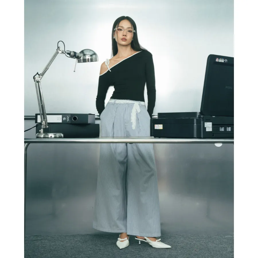 Ảnh Quần Ống Rộng Họa Tiết Sọc VM STYLE Lưng Thấp Kèm Dây Cột Ren Hoa QDU00033 2