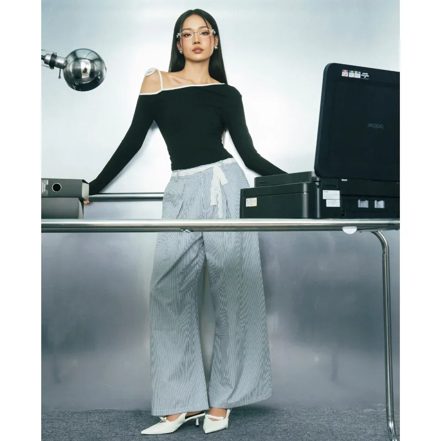 Ảnh Quần Ống Rộng Họa Tiết Sọc VM STYLE Lưng Thấp Kèm Dây Cột Ren Hoa QDU00033 4