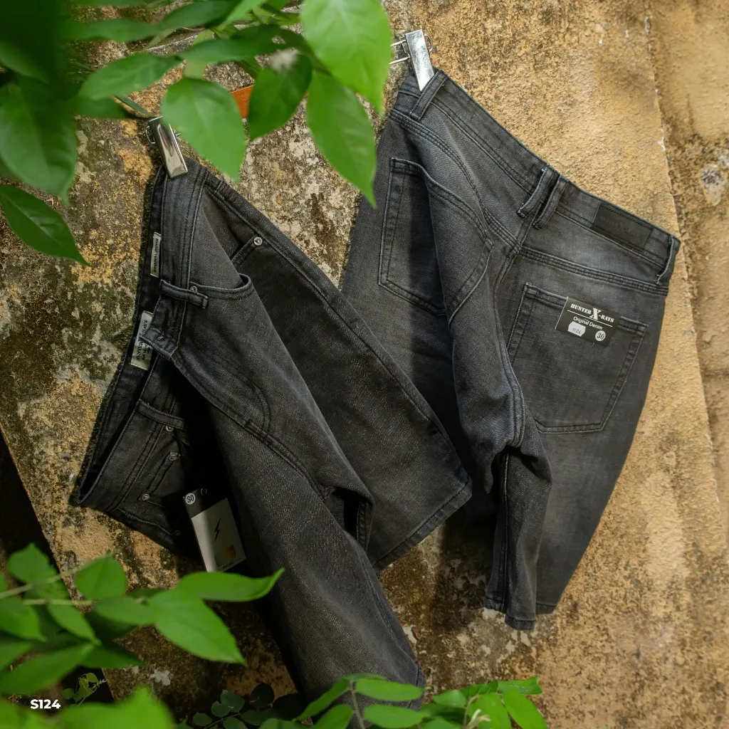 Ảnh Quần Short Jean Nam S124 Màu Đen Xám Cá Tính, Dáng Slim Năng Động Just Men Thời Trang 2