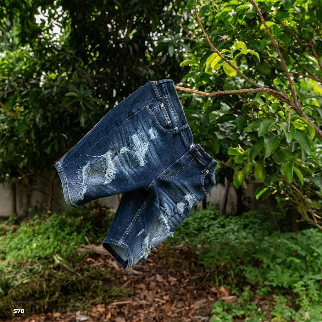 Ảnh Quần Short Jeans Nam Rách Cao Cấp JUSTMEN Form Slim 3