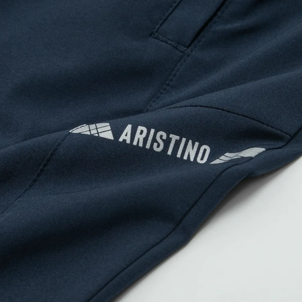 Ảnh Quần Short Thể Thao Nam Aristino Regular Fit ASO114AS3 bền màu, nhanh khô và ít thấm nước 3