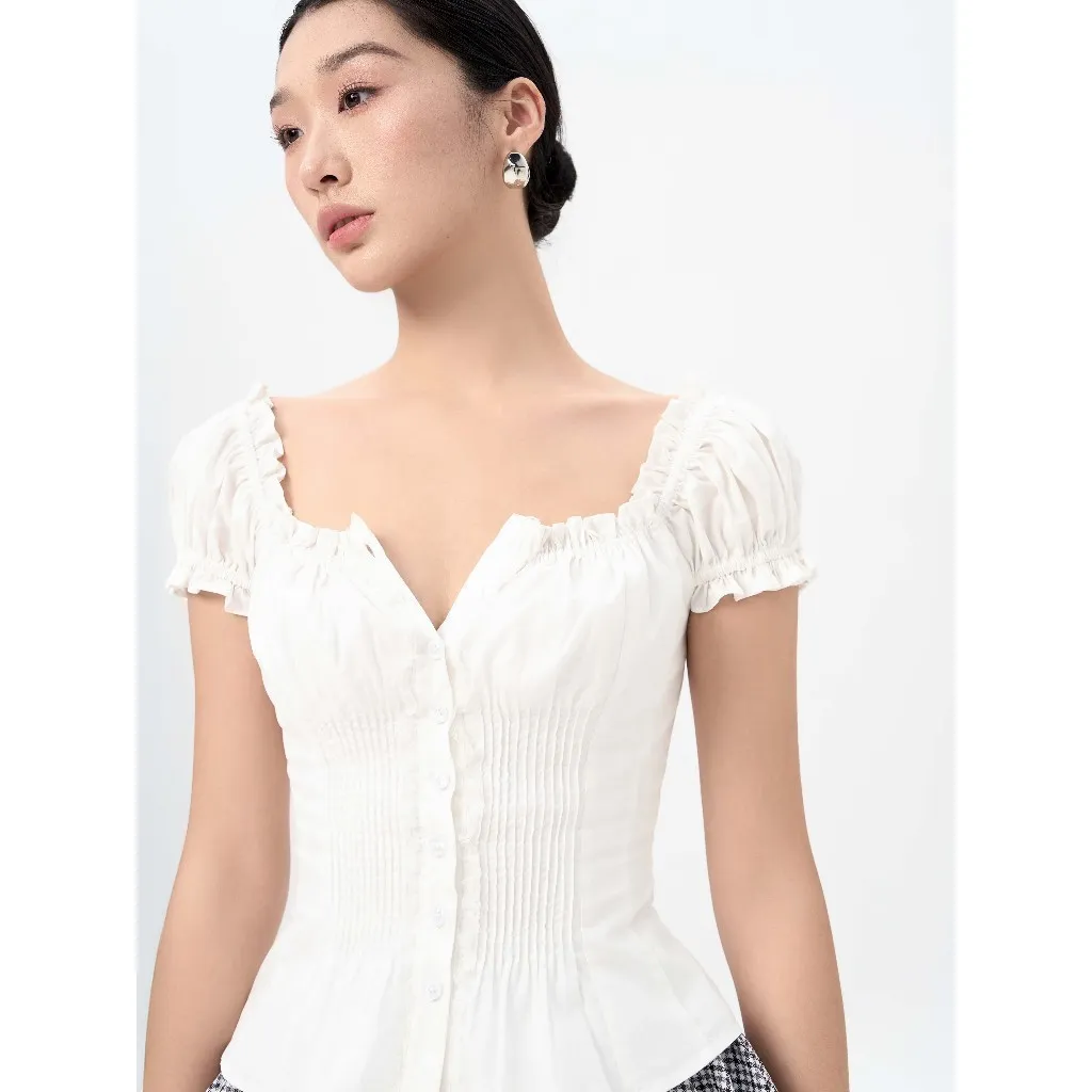 Ảnh RECHIC Áo kiểu Lilita xếp ly eo phối ren bèo điệu đà nữ tính 1