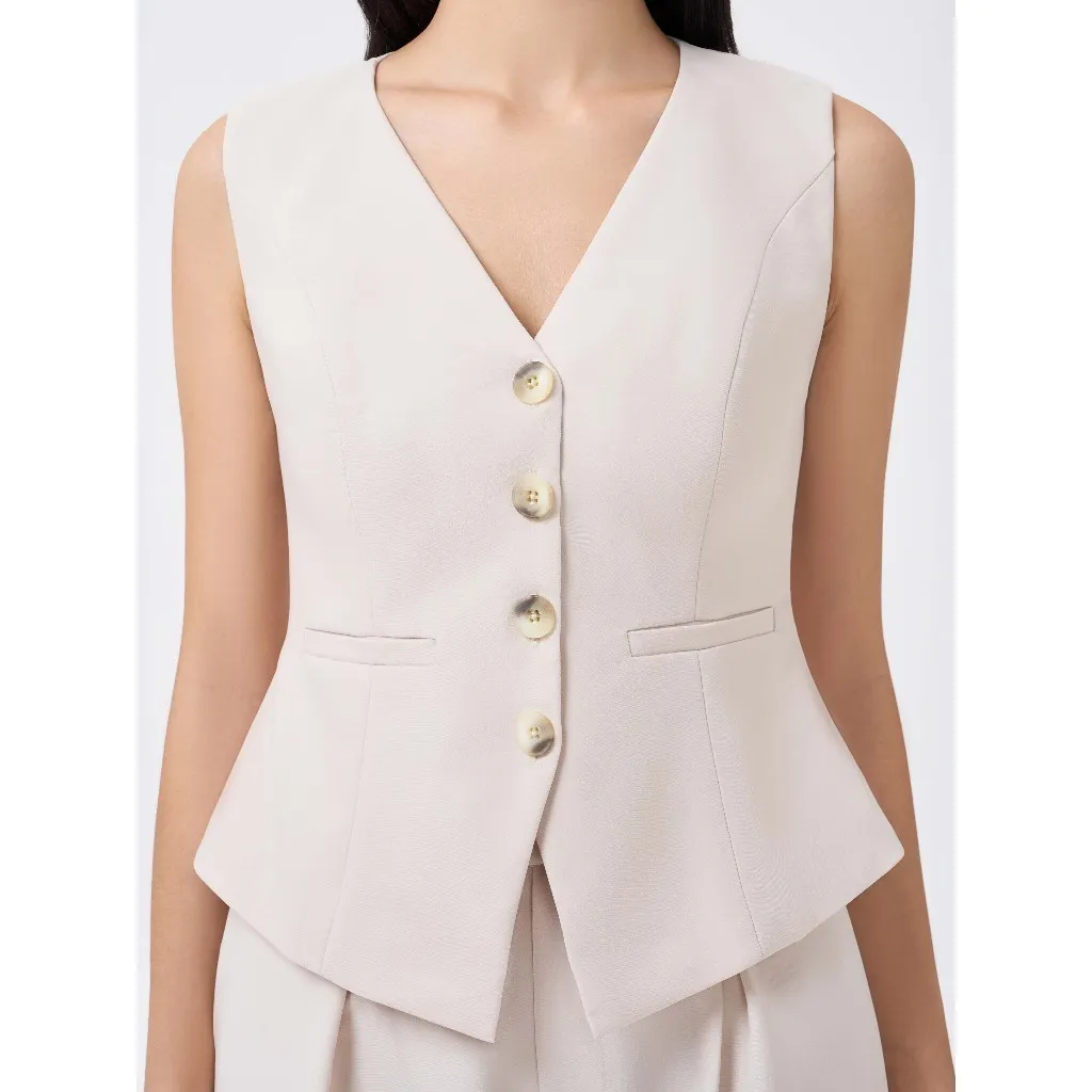 Đánh Giá Áo Vest Nữ RECHIC Cindy: Thanh Lịch, Sang Trọng Chỉ 390K