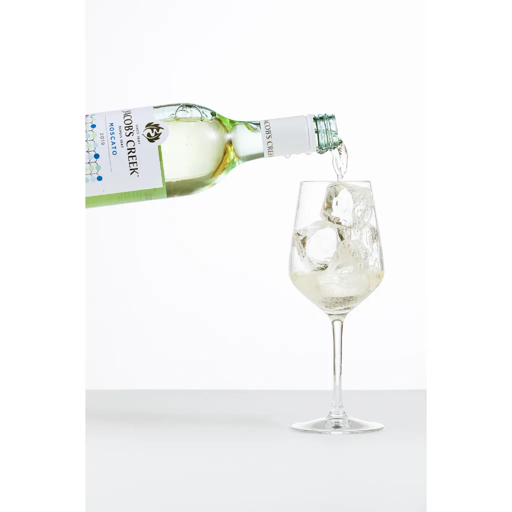 Ảnh Rượu Vang Trắng có ga Jacob's Creek Dots Moscato 750ml 7.5% Không Kèm Hộp 3