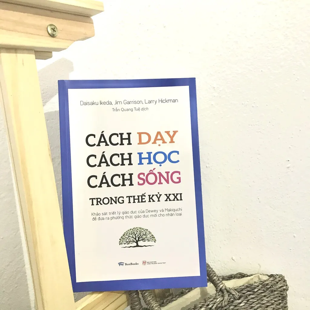 Ảnh Sách - Combo Lối sống tối giản khi nhà có con nhỏ + Cách dạy - Cách học - Cách sống trong thế kỷ XXI 1