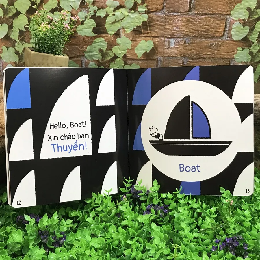 Ảnh Sách - Ehon Kích Thích Thị Giác - Song Ngữ - Black and White books (6 quyển, lẻ tùy chọn) 4