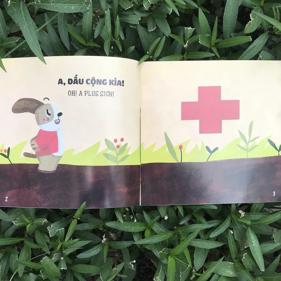 Ảnh Sách - Ehon Nhận Biết - Cái Gì Thế Nhỉ? (Bộ 4 quyển, lẻ tùy chọn) (Song ngữ Anh - Việt cho bé 0-6 tuổi) 2